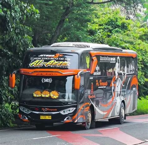 Bus jakarta tegal  Bus Safari Jaya Mandiri bisa menjadi opsi bagi anda yang ingin melakukan perjalanan dari Kota Jakarta menuju Kota Tegal